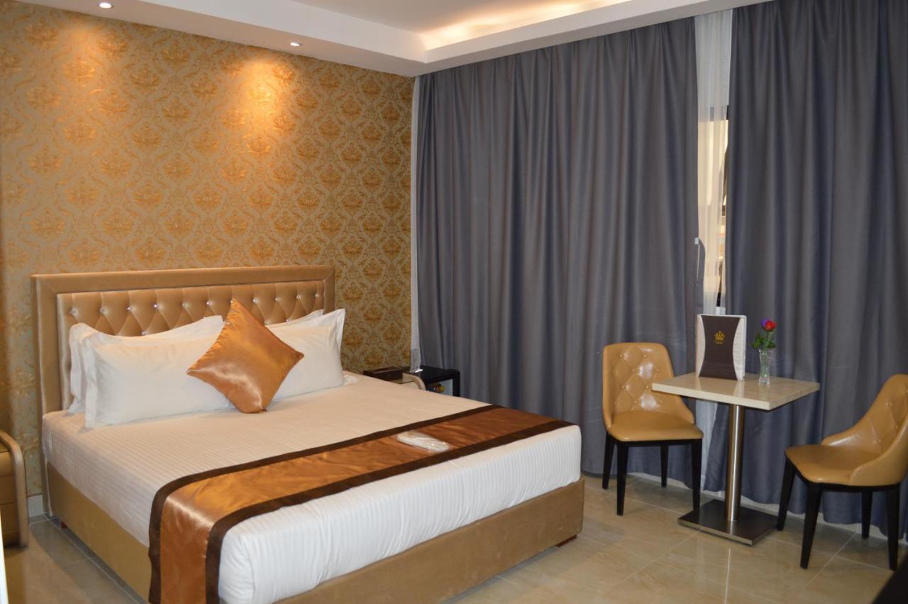 Hotel Crowner ダビッド エクステリア 写真